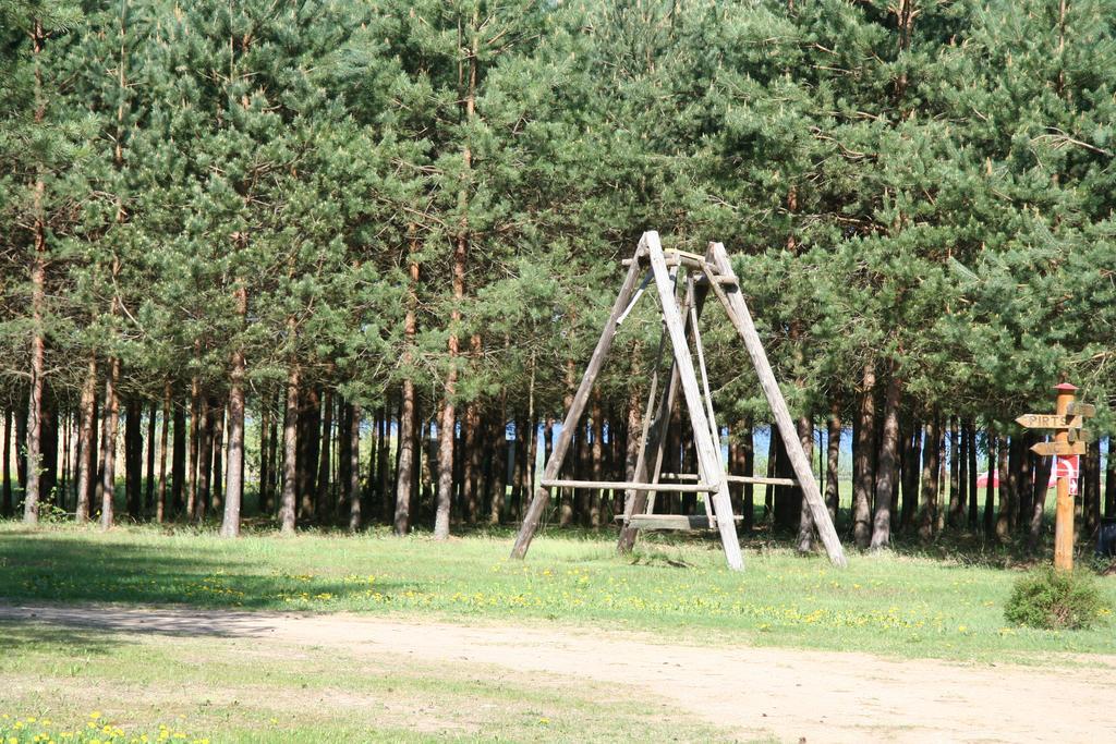 Kempings Sniedzes Ķegums Buitenkant foto