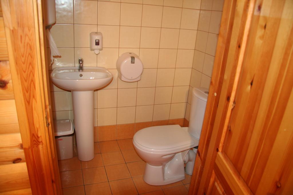 Kempings Sniedzes Ķegums Kamer foto
